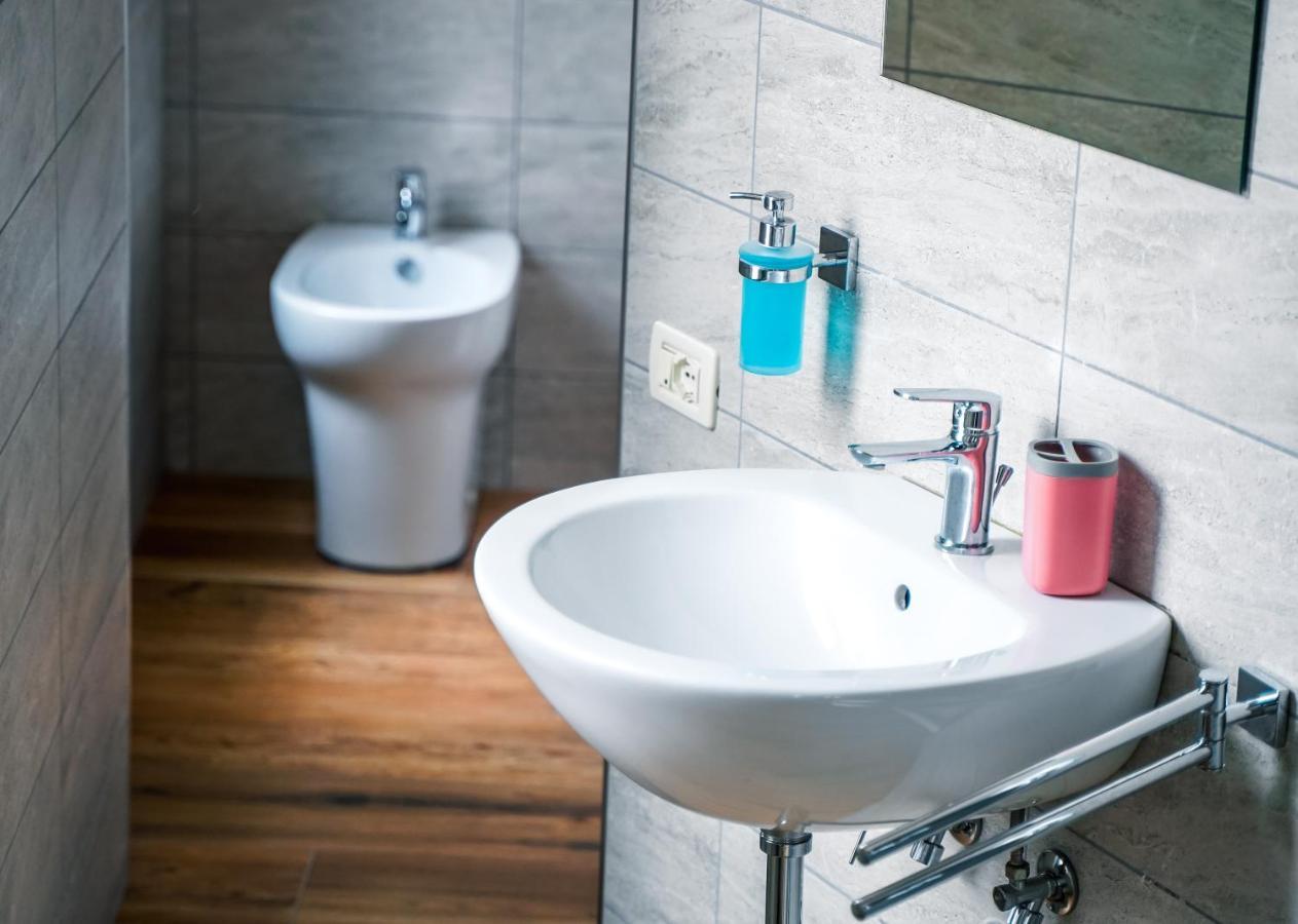 Piccolo Borgo Hotel Киавари Екстериор снимка